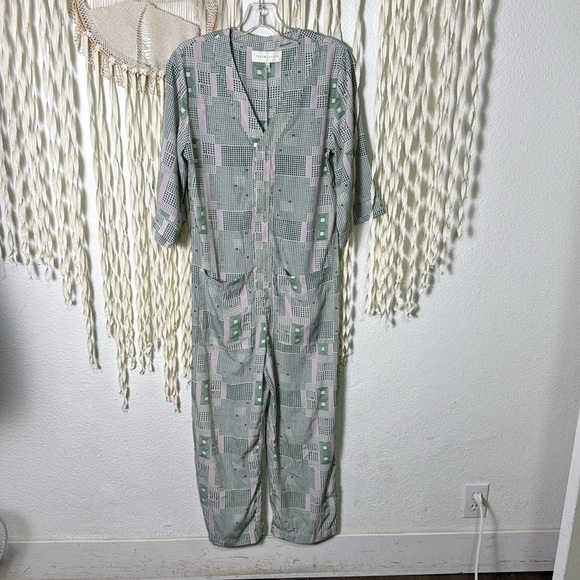 French Mauve Chloe Silky Pink and Sage Green Jumpsuit Size XS - Picture 6 of 10